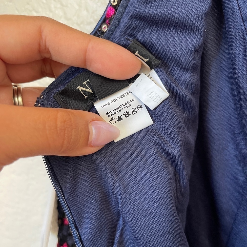 BIN#11 - NIKIBIKI Textured Bodycon Evening Dress - Picture 8 of 8